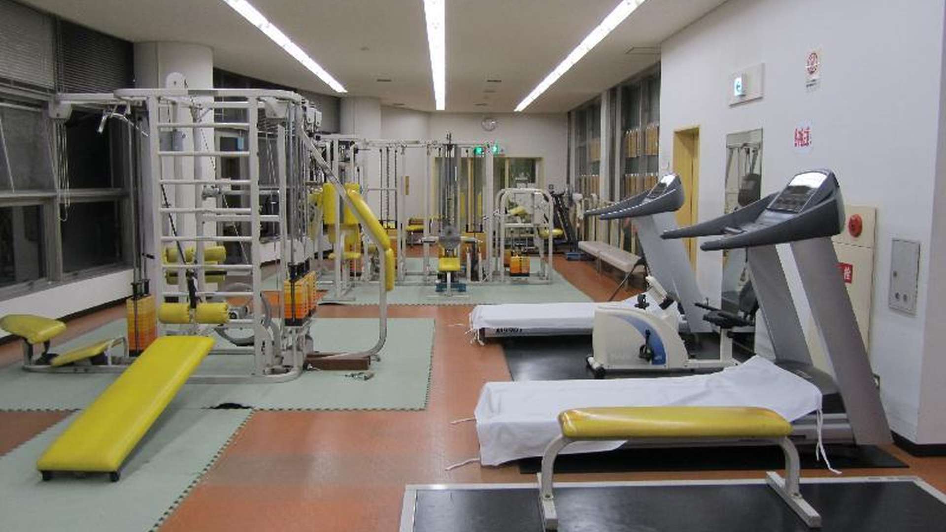 和泉市立コミュニティ体育館 トレーニング室の公式サイト画像