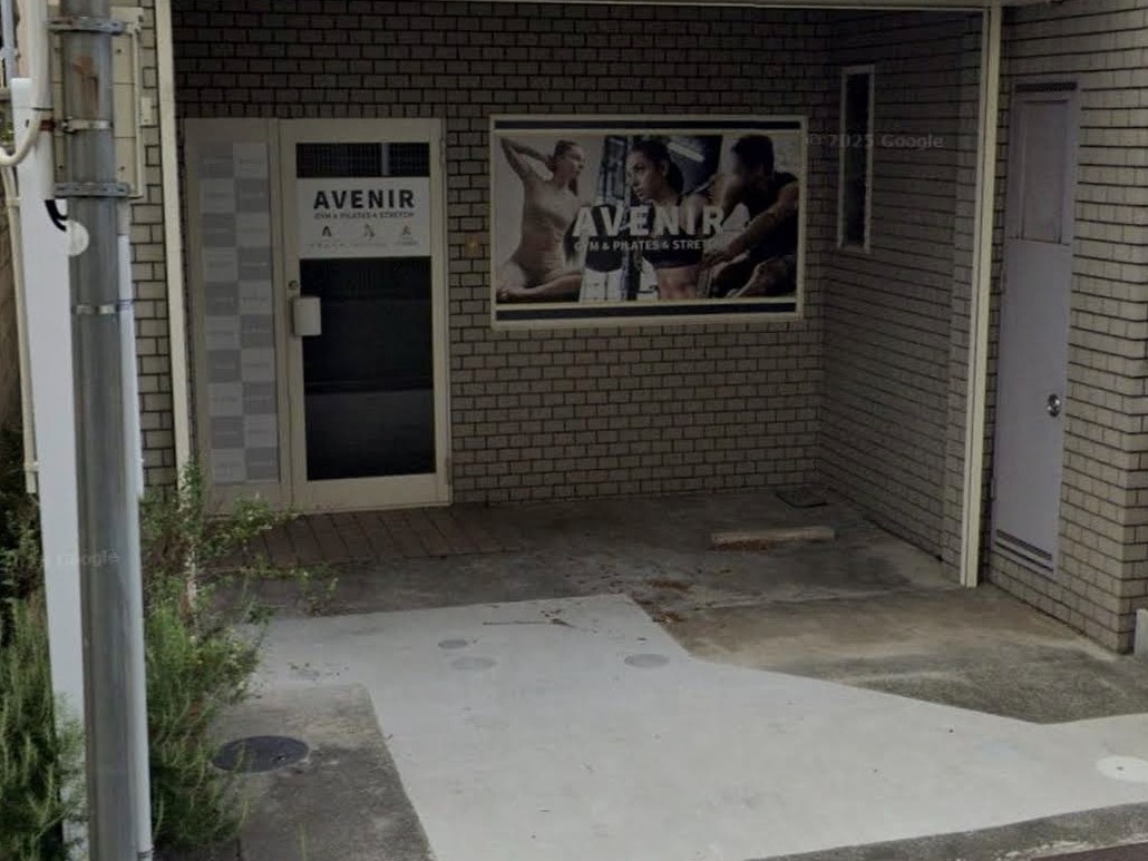 アヴニール 王寺2号店